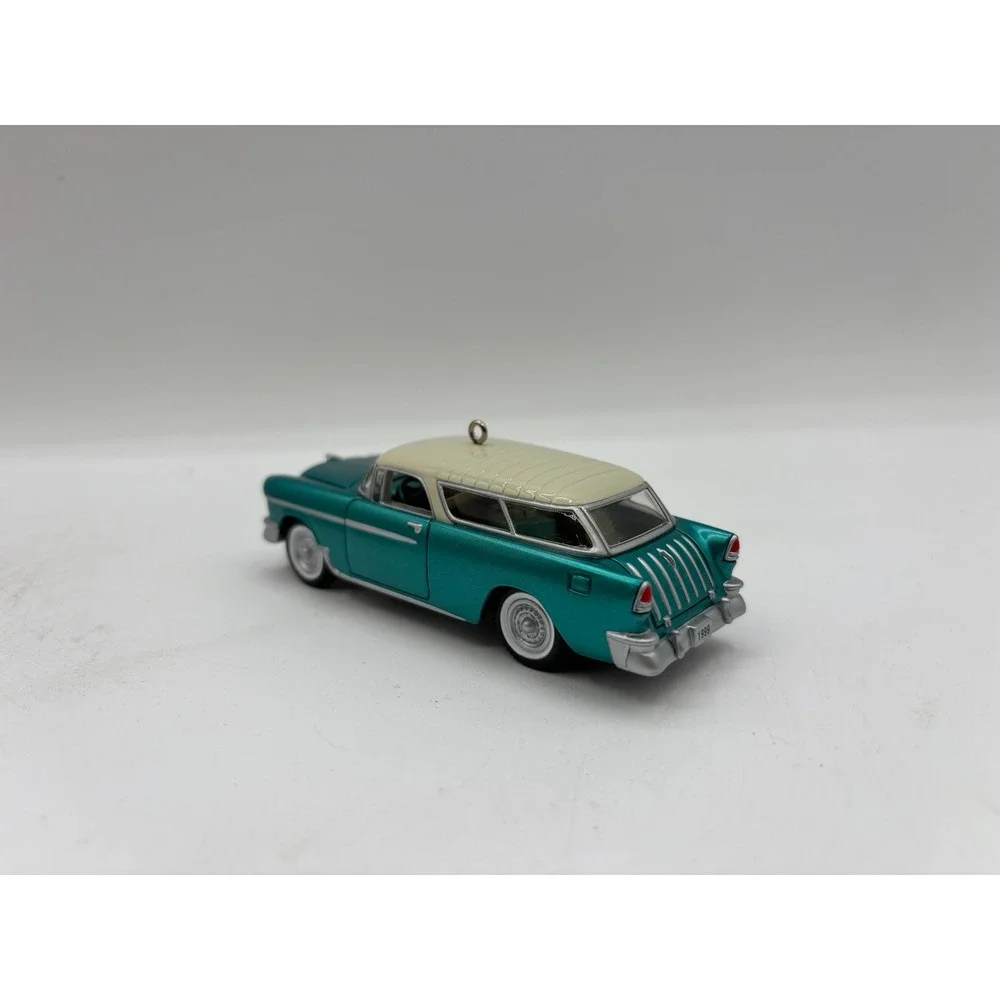 Hallmark keepsake ornament